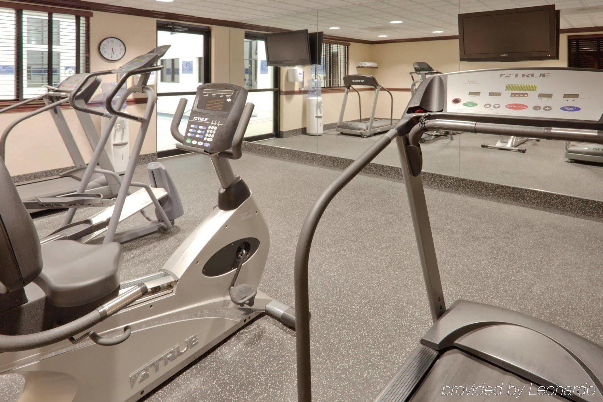 Wingate By Wyndham Mentor Oh Hotel Facilities photo